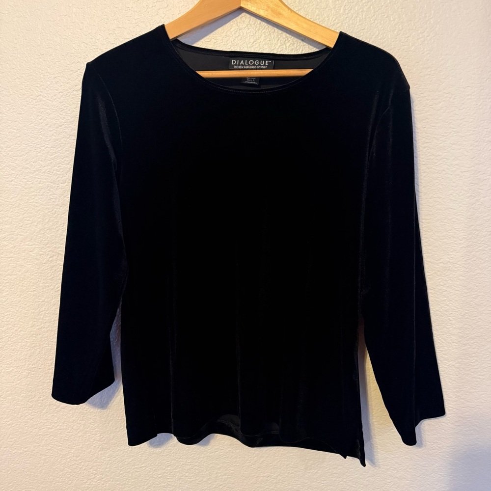 Dialogue Black Velvet Long Sleeve Crewneck Top